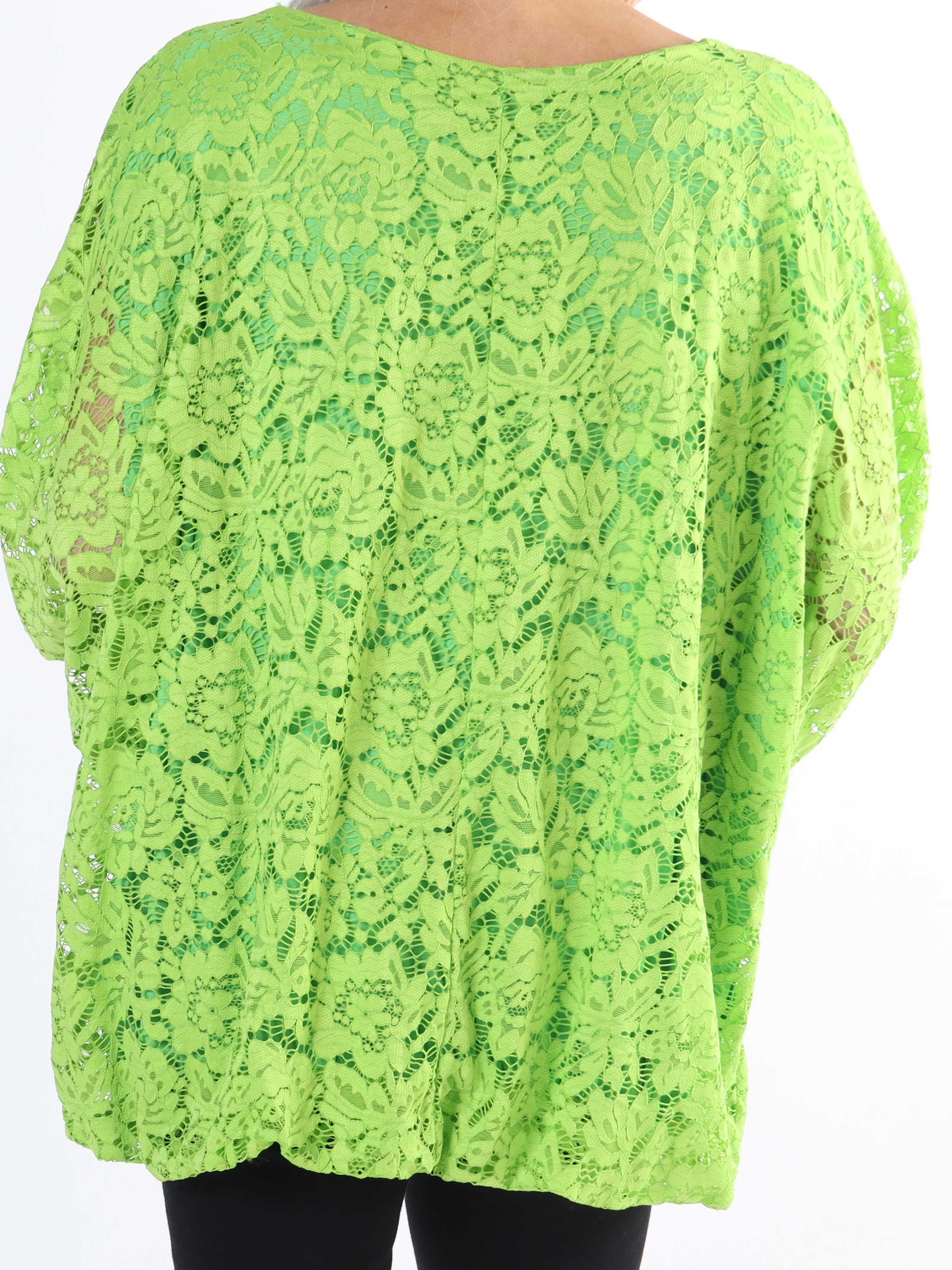 Destiny Lace - Plus size spetsblus med fladdermusärmar